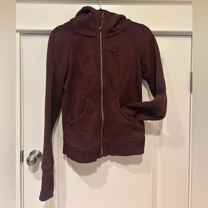 Lululemon Zip Up Hoodie in Maroon size 6